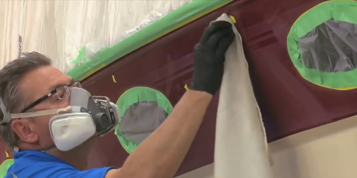 Puedes rociar fibra de vidrio con pintura en aerosol